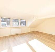 * Erstbezug nach Modernisierung * hell & ruhig * Balkon in Planung* - Düsseldorf Flingern Nord
