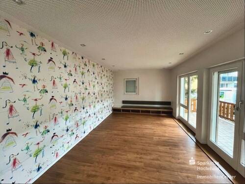 Ehem. Wartezimmer - 