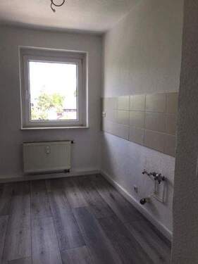 Bild 12 - Etagenwohnung mit 105,00 m&sup2; in Glauchau zur Miete