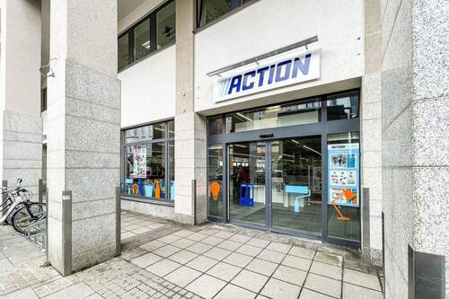 Eingang Action - 
