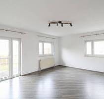 Oberhohndorf + Doppelhaushälfte + sofort beziehbar + 2 Terrassen + Garage + neu renoviert - Zwickau