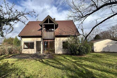 Ansicht - Freistehendes Einfamilienhaus mit Potenzial in Top-Lage von Gerlingen