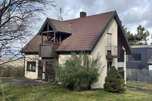 Ansicht - 4 Zimmer Einfamilienhaus zum Kaufen in Gerlingen