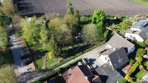 Luftbild - Einfamilienhaus mit 218,70 m&sup2; in Olching zum Kaufen