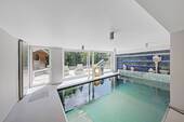 Schwimmbad - 