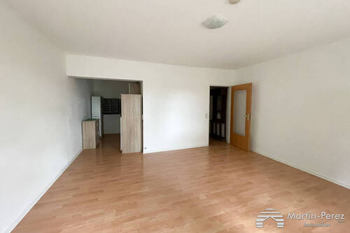 Wohn-/Schlafraum mit Küchenecke - 