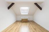Zimmer 2 - 