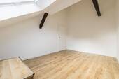Zimmer 2 - 