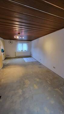 Wohnzimmer (gerade in Renovierung) - 