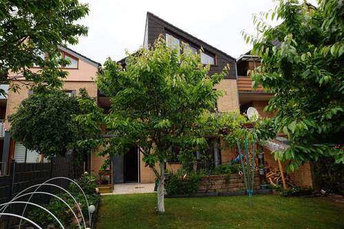 Bild 1 - Familienfreundliches Traumhaus in zentraler Lage von GM - modernisiert & bezugsfertig!