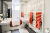 Badezimmer II - 