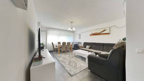 Wohnzimmer - 4 Zimmer Etagenwohnung zum Kaufen in Münster