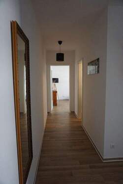 Flur - 3 Zimmer Etagenwohnung in Greifswald