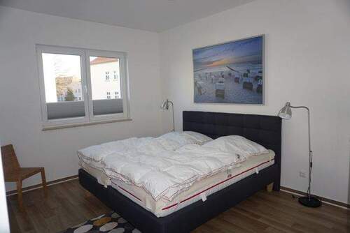 Zimmer 1 - 