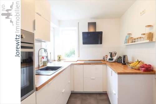 009 - Haus B - EG rechts - Küche - 