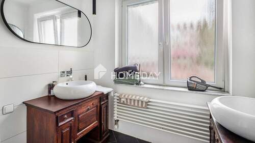 1. OG Badezimmer 1 - 