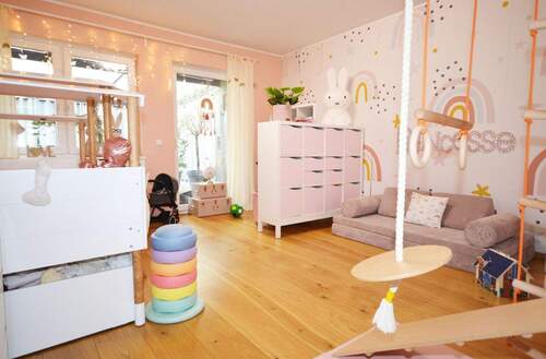 Jugend - 8 Zimmer Mehrfamilienhaus, Wohnhaus in Konz