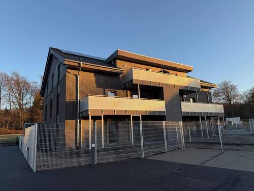 Ansicht.jpeg - Provisionsfreie Erdgeschoss- Neubau-Eigentumswohnung in Steinhagen- Amshausen