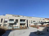 Hausansicht - Wunderschöne 2 Zimmer Wohnung mit Sonnen-Terrasse in Troisdorf-Sieglar