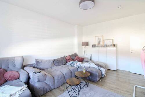 Wohnzimmer - 1 Zimmer Mehrfamilienhaus, Wohnhaus zum Kaufen in Herten