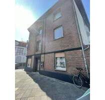 Zimmer in WG - In zentraler sanierter Wohnung mit zwei Bädern - Mönchengladbach Stadtmitte