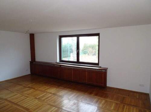 Zimmer (Wohnung 2) - 