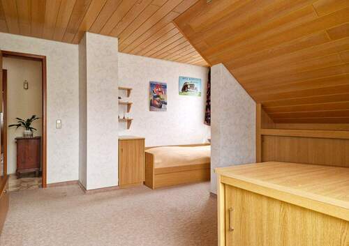 Kinderzimmer DG - 