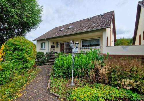 Vorderansicht - Einfamilienhaus mit 183,90 m² in Heringen zum Kaufen