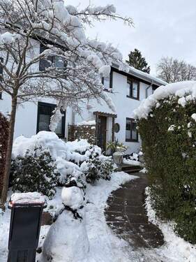 Bild 1 - Großartig gelegenes Reihenhaus in Nienstedten