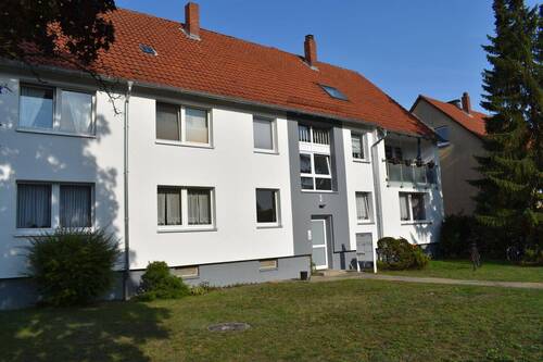 Außenansicht - Gemütliche 3-Zimmer-Wohnung im Erdgeschoss in Celle! (AK-1020-225)