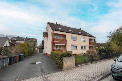 Außenansicht Front_1 - 3-Zimmer-Wohnung mit Balkon in Top-Lage von Bayreuth - Viel Potenzial zur individuellen Gestaltung