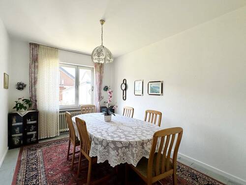 Esszimmer - 5 Zimmer Einfamilienhaus zum Kaufen in Lage