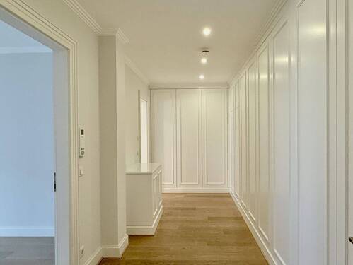 möblierte Ankleide - 