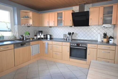 Küche - 6 Zimmer Mehrfamilienhaus, Wohnhaus in Lägerdorf