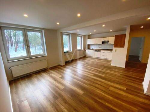 Wohn-und Essbereich - 4 Zimmer Etagenwohnung in Bergen