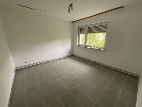 Schlafzimmer - 9 Zimmer Mehrfamilienhaus, Wohnhaus in Wildflecken