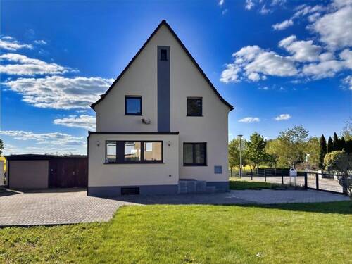 Außenansicht - 4 Zimmer Einfamilienhaus in Oschersleben