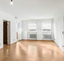 Über den Dächern der Stadt - leerstehende 2-Zimmer-Wohnung, mit Balkon und Wintergarten - Regensburg Großprüfening-Dechbetten-Königswiesen