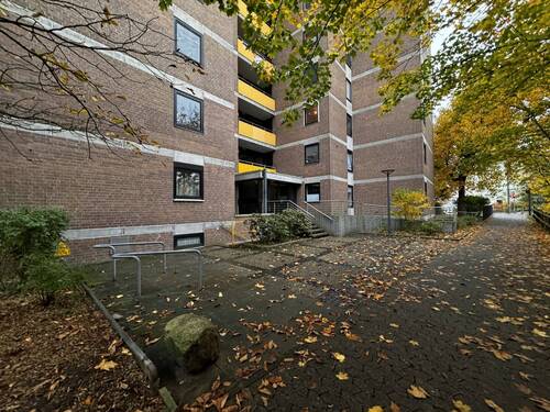 Titelbild - Stadtnah, modern, komfortabel - 4 Zimmer zum Wohlfühlen!(NJ-1020-245)
