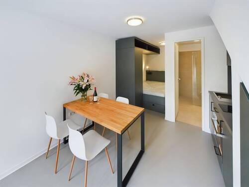 Wohnraum - Nahe Uni: möbliertes Apartment im Herzen Oldenburgs 