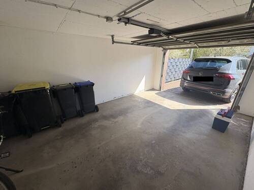 Garage - 