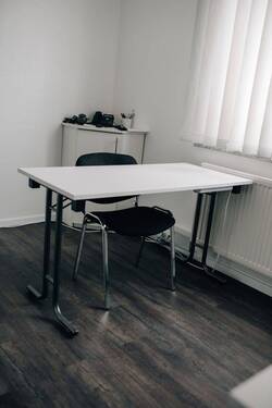 Dozenten Platz - 