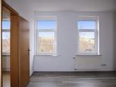 Wohnraum-Schlafzimmer - Nette kleine Wohnung für Singles oder junge Paare