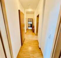 Elegante Eigentumswohnung mit Einbauküche und modernem Bad in guter Lage! - Wuppertal Elberfeld