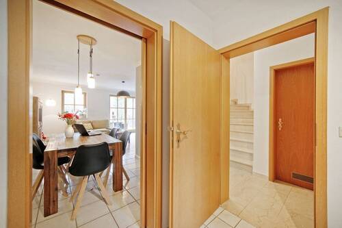 Küche / Esszimmer - 