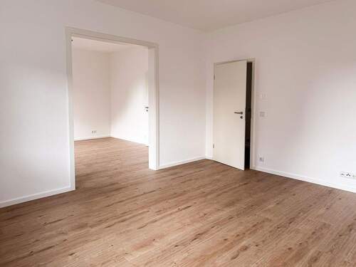 Wohnzimmer - Terrassenwohnung mit 68,00 m&sup2; in Groß-Gerau zur Miete