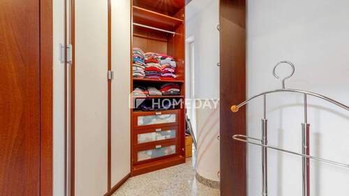 1. OG Ankleidezimmer 2 - 