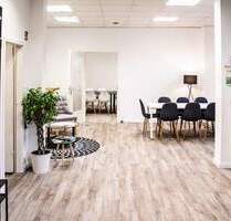 Arbeitsplätze in Berlins erstem Frauen Coworking Space - All-in-Miete