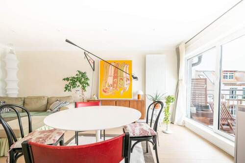 Wohnbereich - 2 Zimmer Etagenwohnung in Berlin