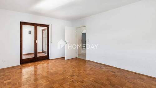 EG Schlafzimmer 1 2 - 